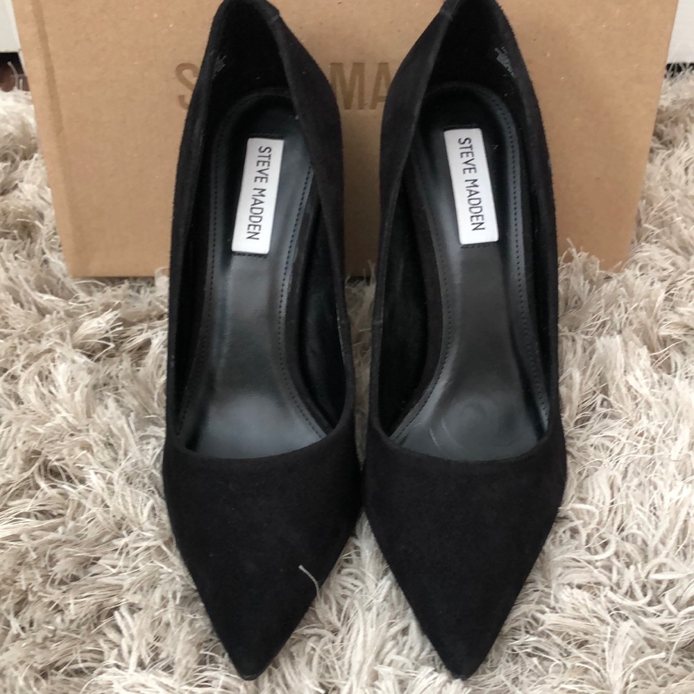 Steve Madden black 4”heal size 8.5M